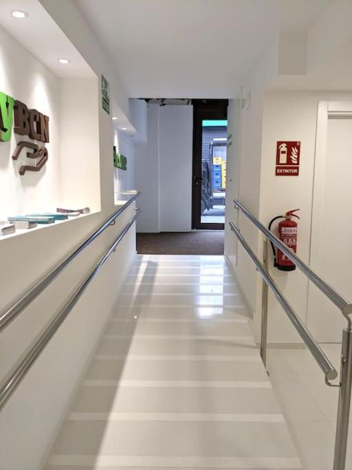Fira 5 A 1Min Del Metro Y Centro 15Min Apartment L'Hospitalet de Llobregat Bagian luar foto